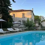 Maison Favori * Le Beugnon