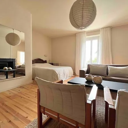 Maison Favori Hébergement de vacances Le Beugnon