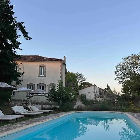 Maison Favori * Le Beugnon